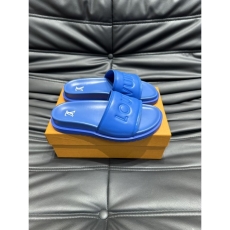 Louis Vuitton Slippers